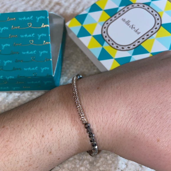 Stella & Dot bracelet - Picture 4 of 9